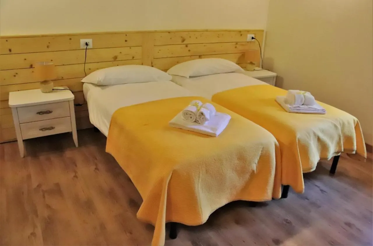Farma B&B Podere Lambure- Societa Agricola Popiglio